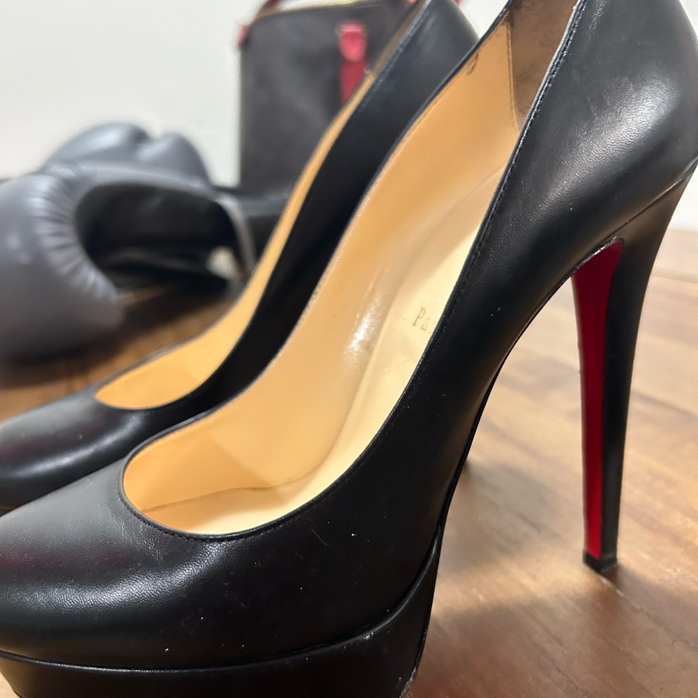 Christian Louboutin Bianca platform pumps 140 mm black leather high heels 38,5